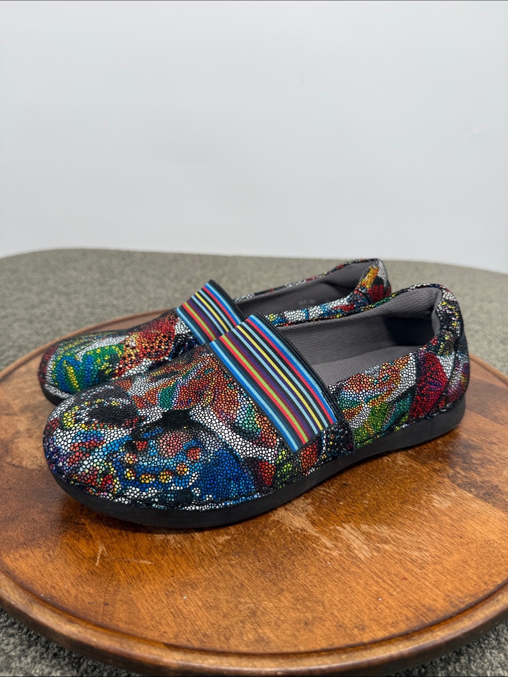 Alegria PG Lite Shoes Wm 39 Multicolor Sparkle Slip-On Clog Rainbow Butterfly